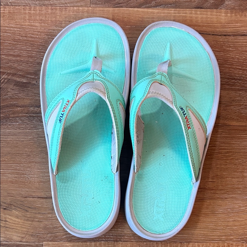 Xtratuf Pegasus Slip Resistant Green Flip Flop Sandals